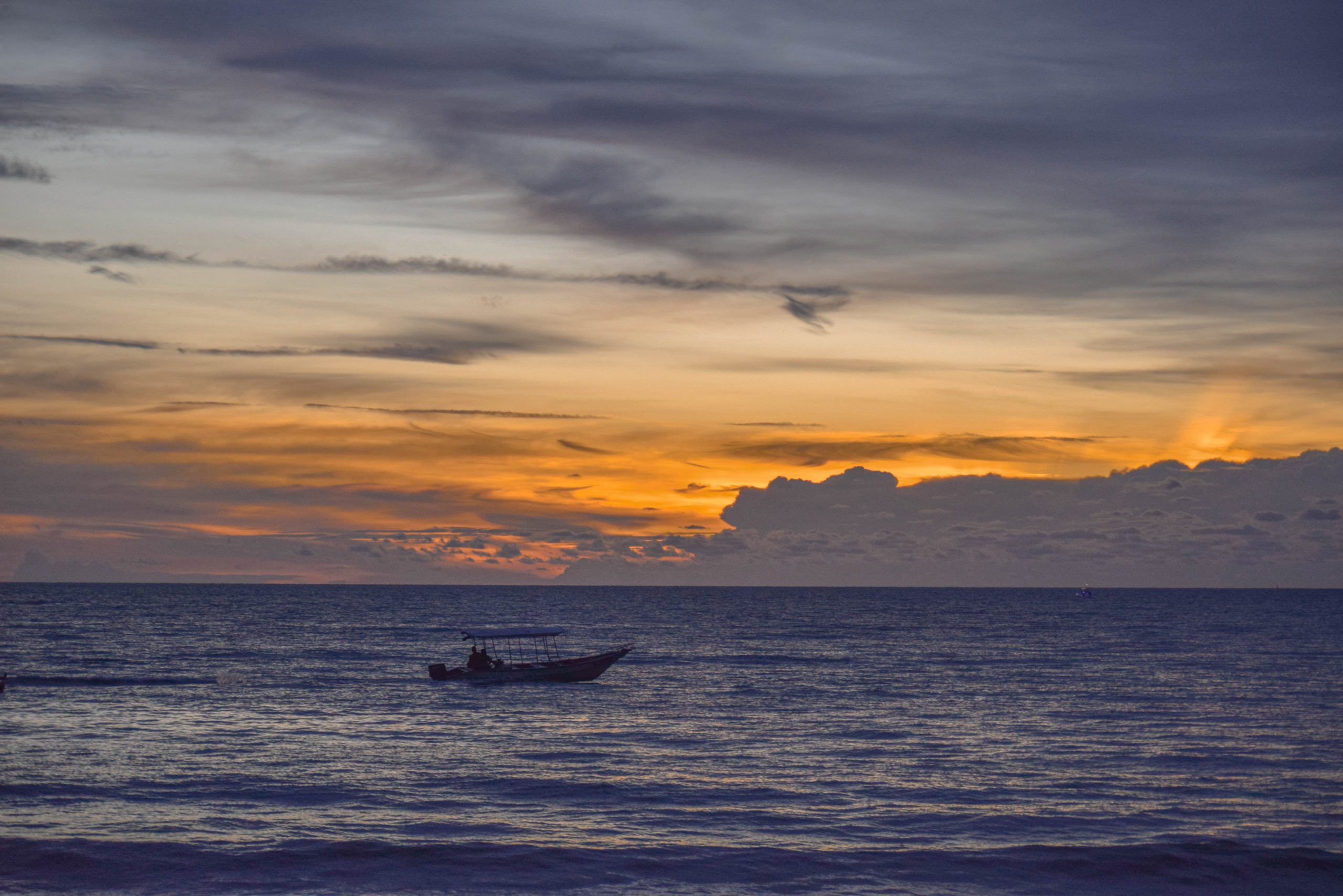 Consejos para alquilar un barco en Cambrils: disfruta al máximo tu experiencia náutica